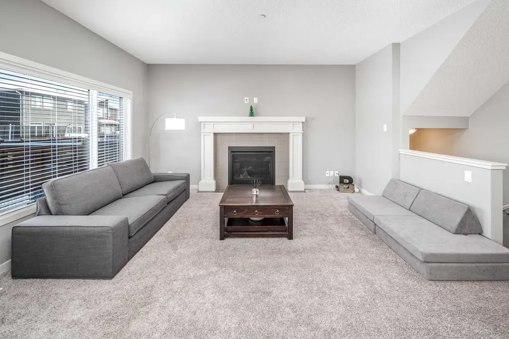 80 Howse Manor NE Calgary AB T3P 0X2
