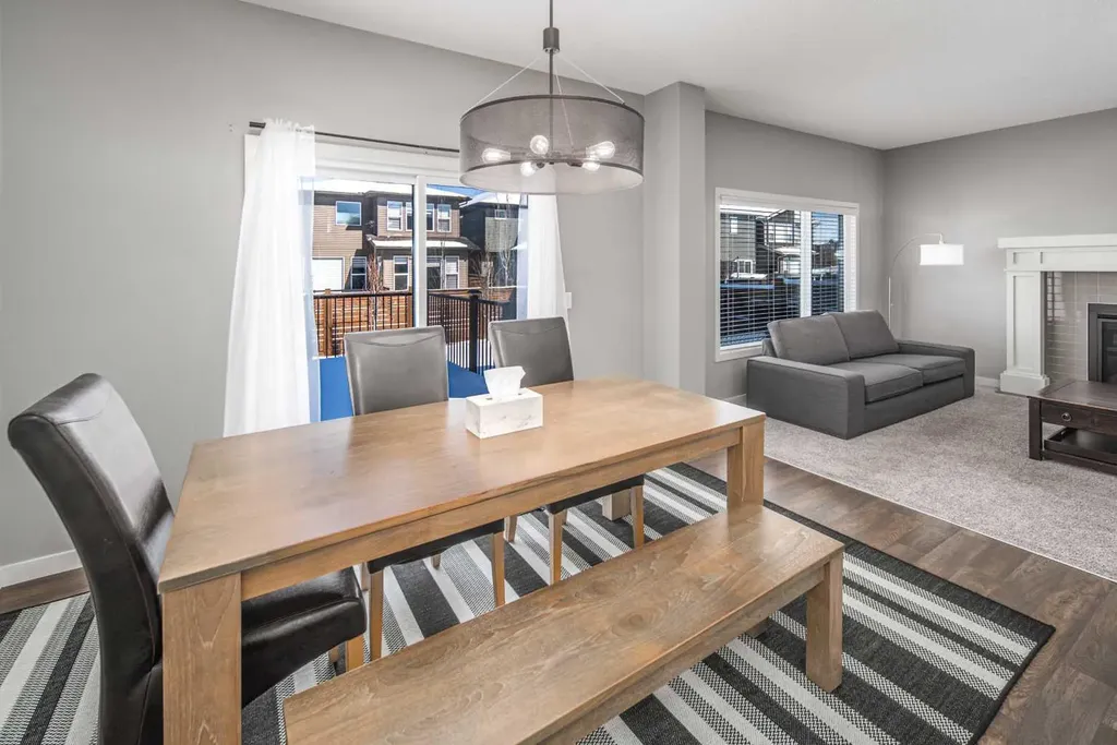 80 Howse Manor NE Calgary AB T3P 0X2