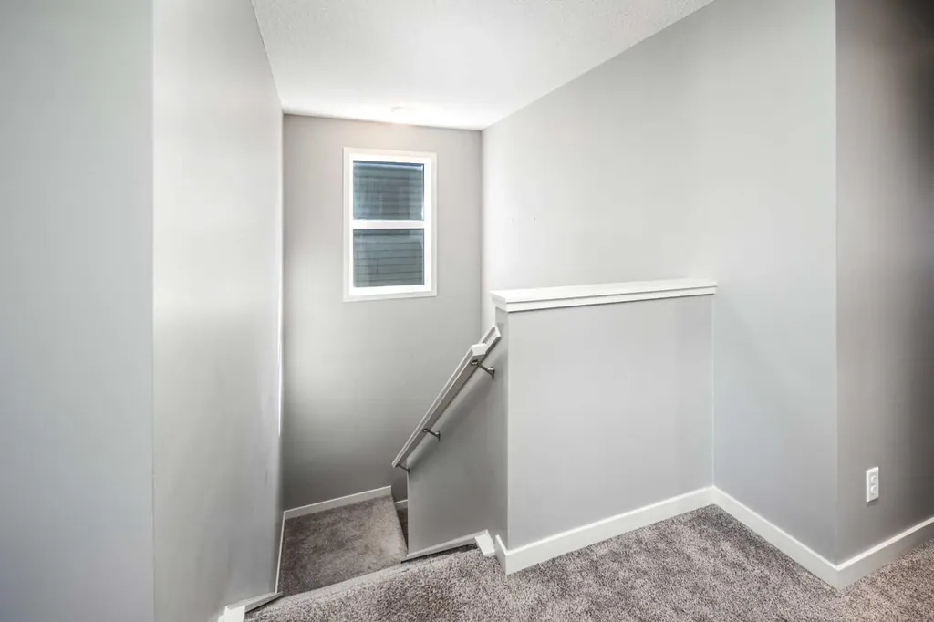 80 Howse Manor NE Calgary AB T3P 0X2
