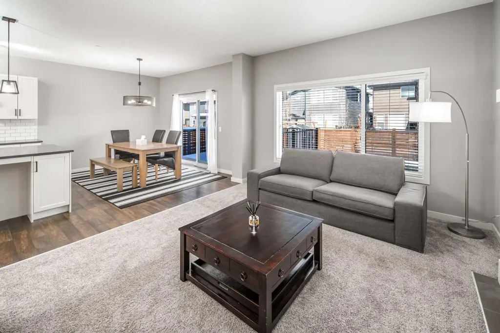 80 Howse Manor NE Calgary AB T3P 0X2