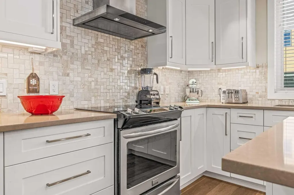 1101 Three Sisters Parkway Canmore AB T1W 0L3