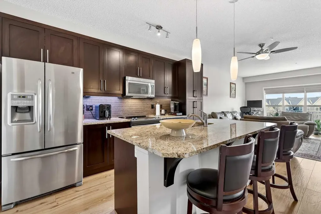 402 Marquis Lane SE Calgary AB T3M 2G7