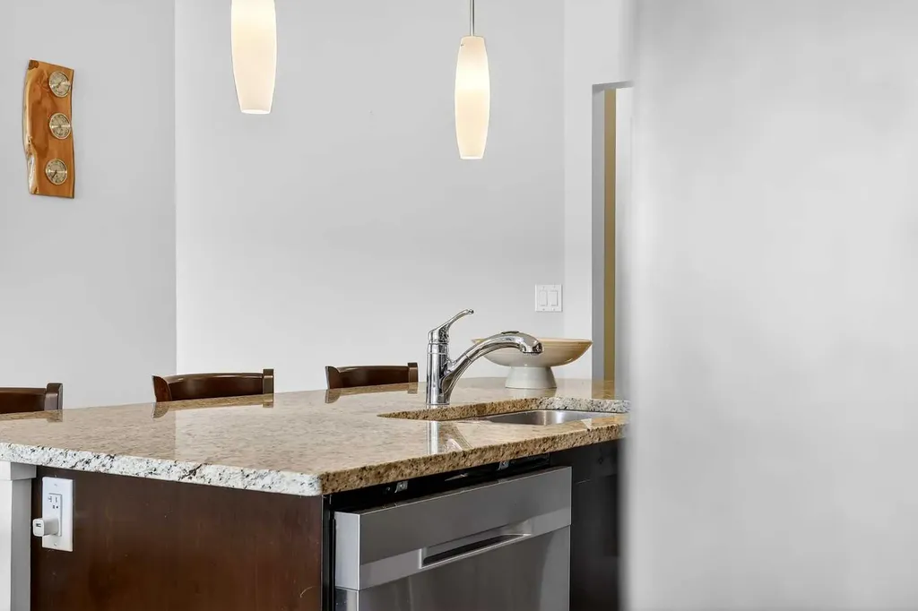 402 Marquis Lane SE Calgary AB T3M 2G7
