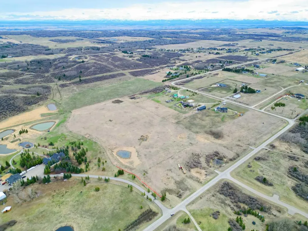 32079 Willow Way Rural Rocky View County AB T4C 2Y4
