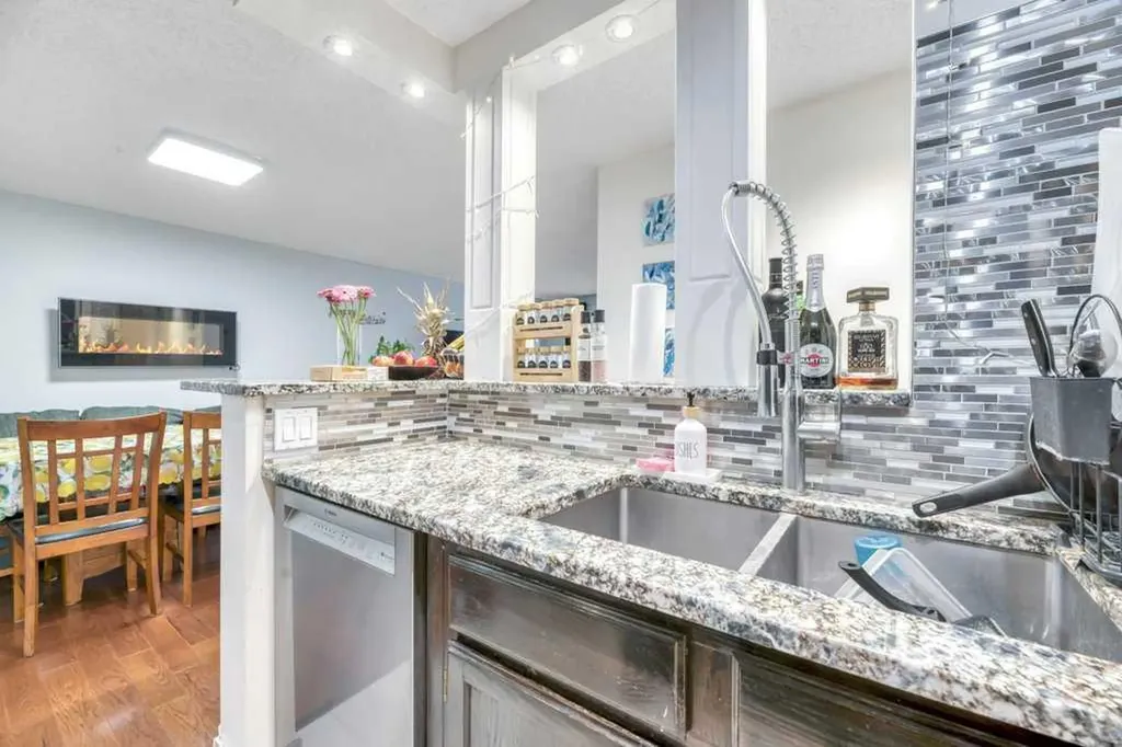 924 14 Avenue SW Calgary AB T2R 0N7
