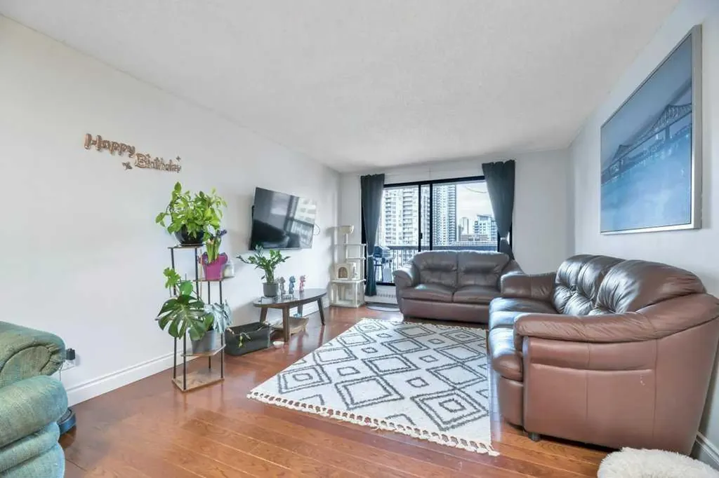 924 14 Avenue SW Calgary AB T2R 0N7