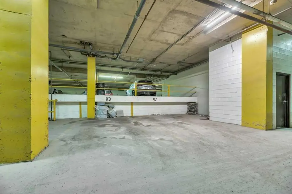 924 14 Avenue SW Calgary AB T2R 0N7