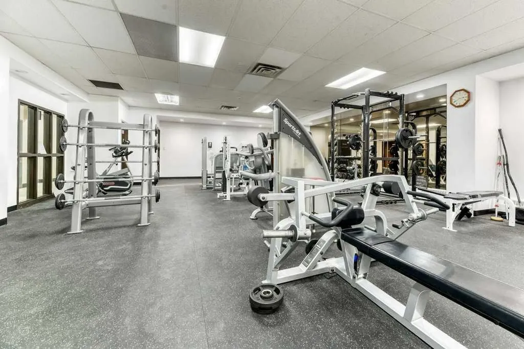 924 14 Avenue SW Calgary AB T2R 0N7