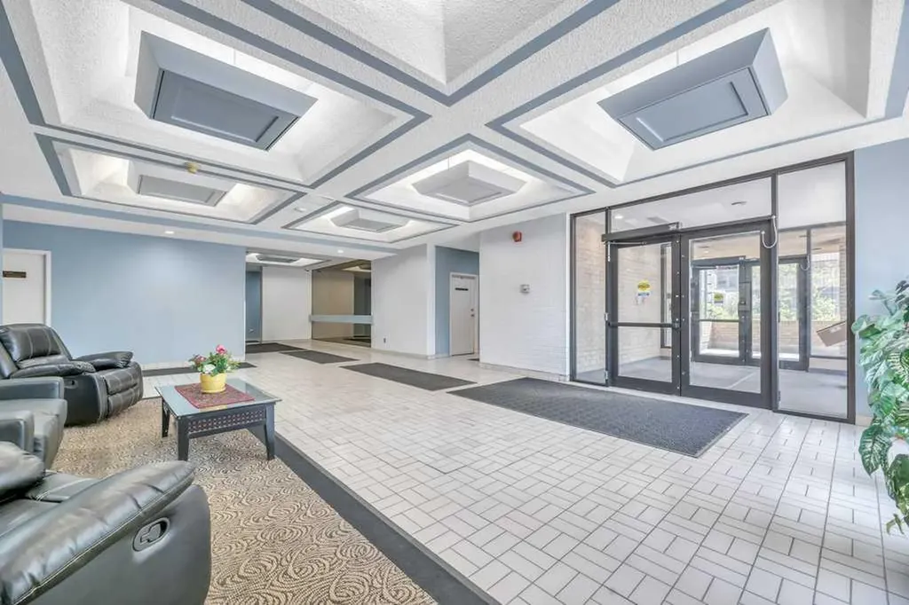 924 14 Avenue SW Calgary AB T2R 0N7