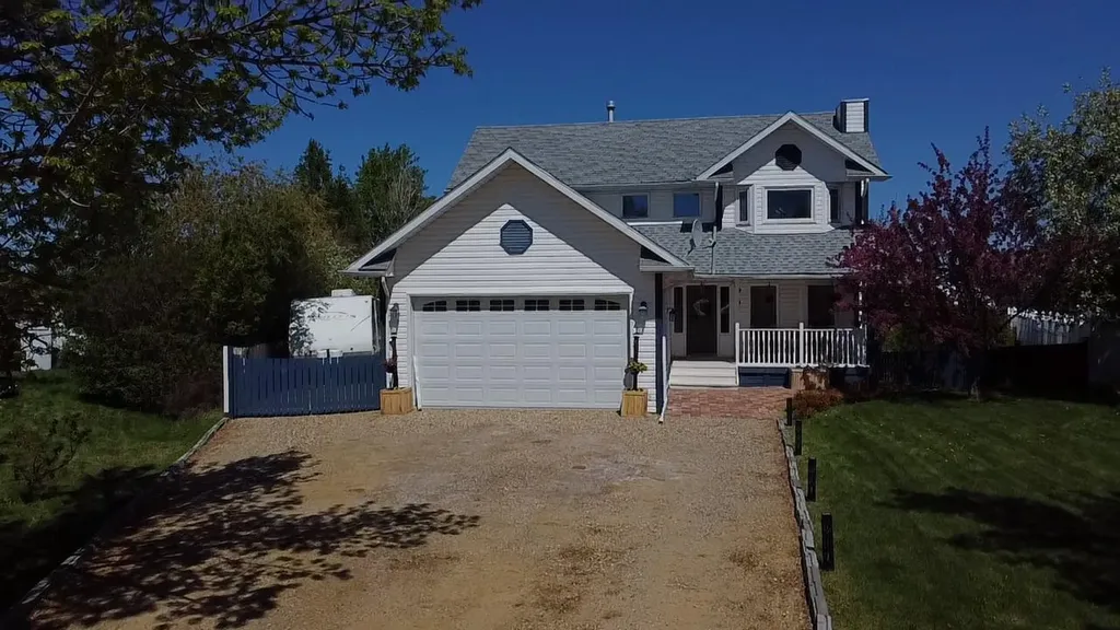 8 Grenier Avenue St. Isidore AB T0H 3B0