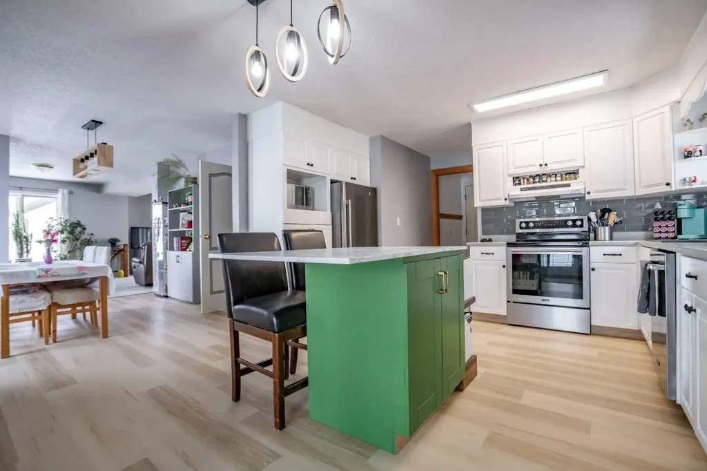 8 Grenier Avenue St. Isidore AB T0H 3B0