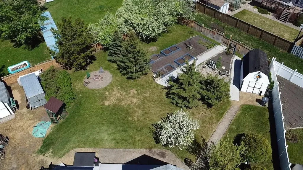 8 Grenier Avenue St. Isidore AB T0H 3B0
