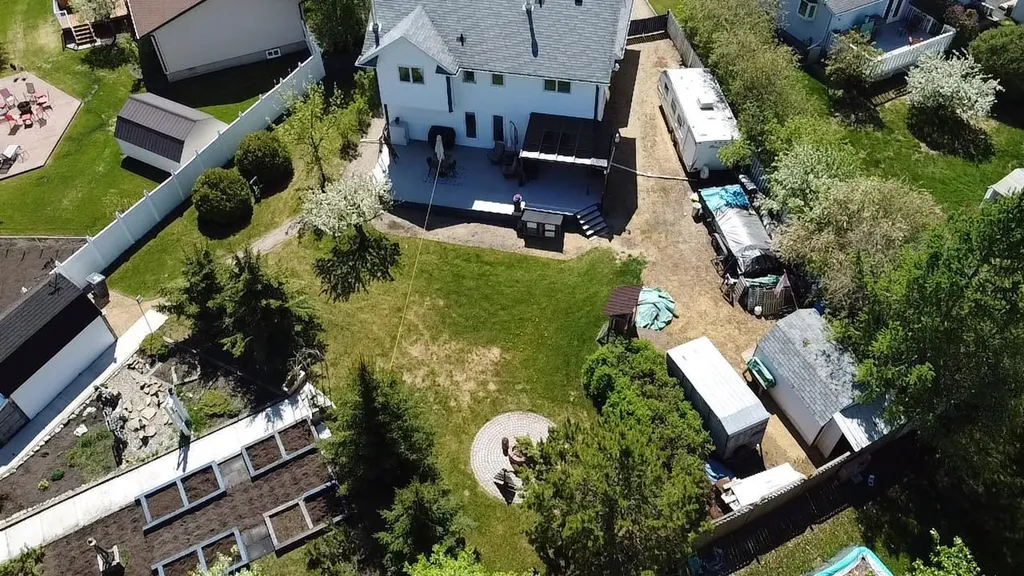 8 Grenier Avenue St. Isidore AB T0H 3B0