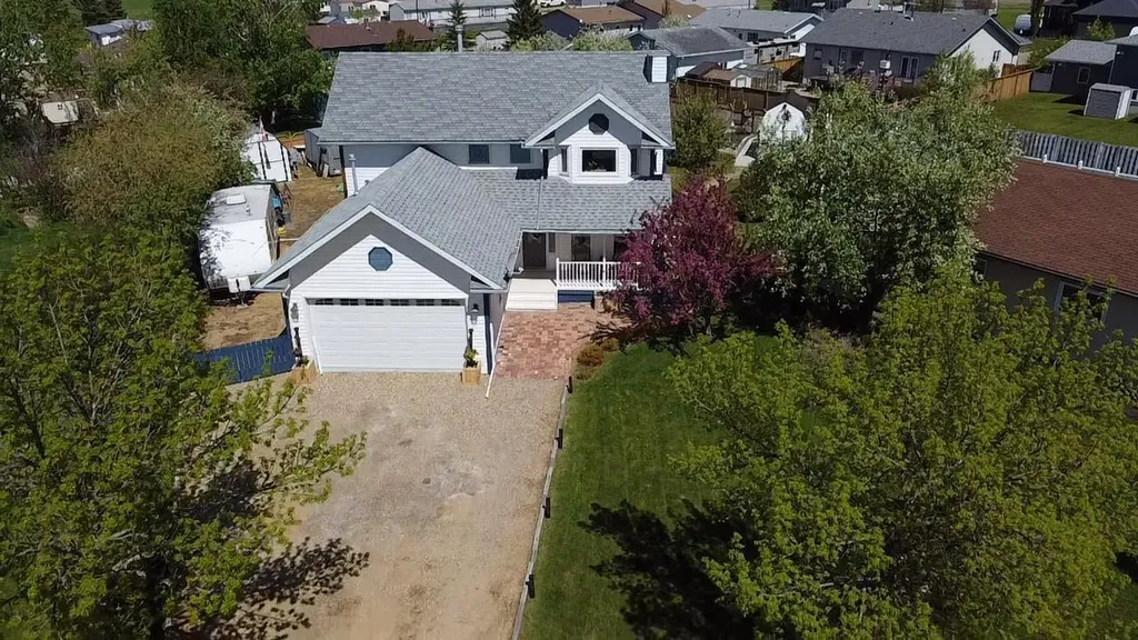 8 Grenier Avenue St. Isidore AB T0H 3B0