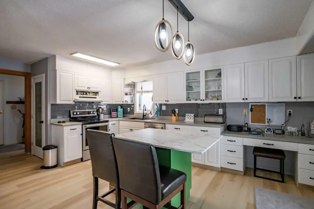 8 Grenier Avenue St. Isidore AB T0H 3B0