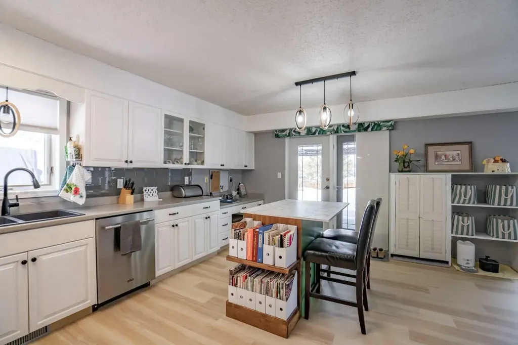 8 Grenier Avenue St. Isidore AB T0H 3B0