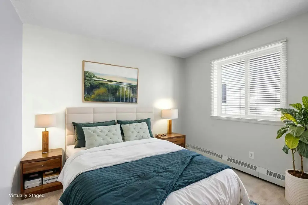 1720 13 Street SW Calgary AB T2T 3P4