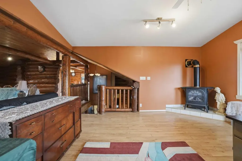 30051 Highway 22 Rural Mountain View County AB T0M 0R0