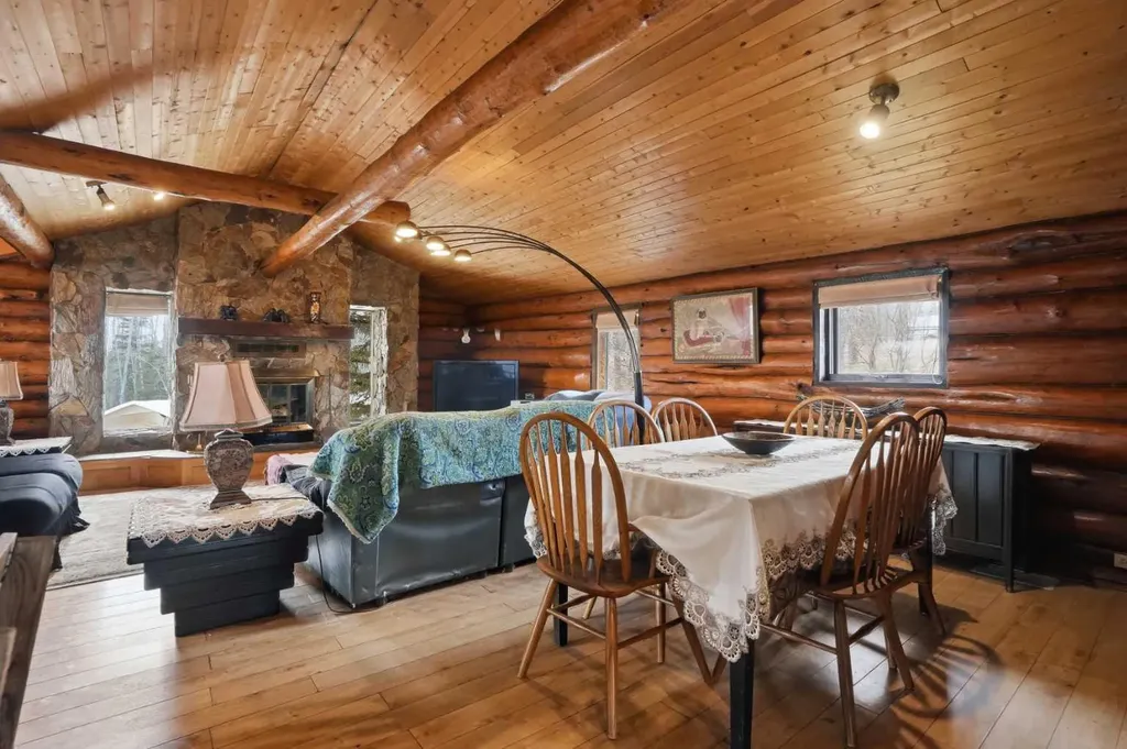 30051 Highway 22 Rural Mountain View County AB T0M 0R0