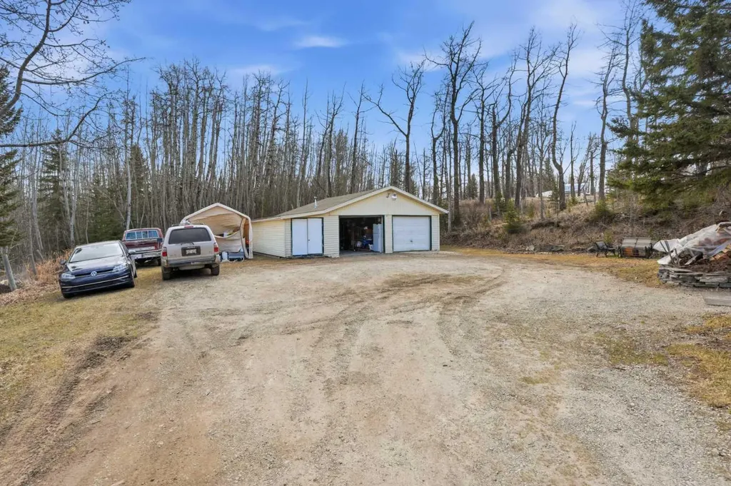 30051 Highway 22 Rural Mountain View County AB T0M 0R0