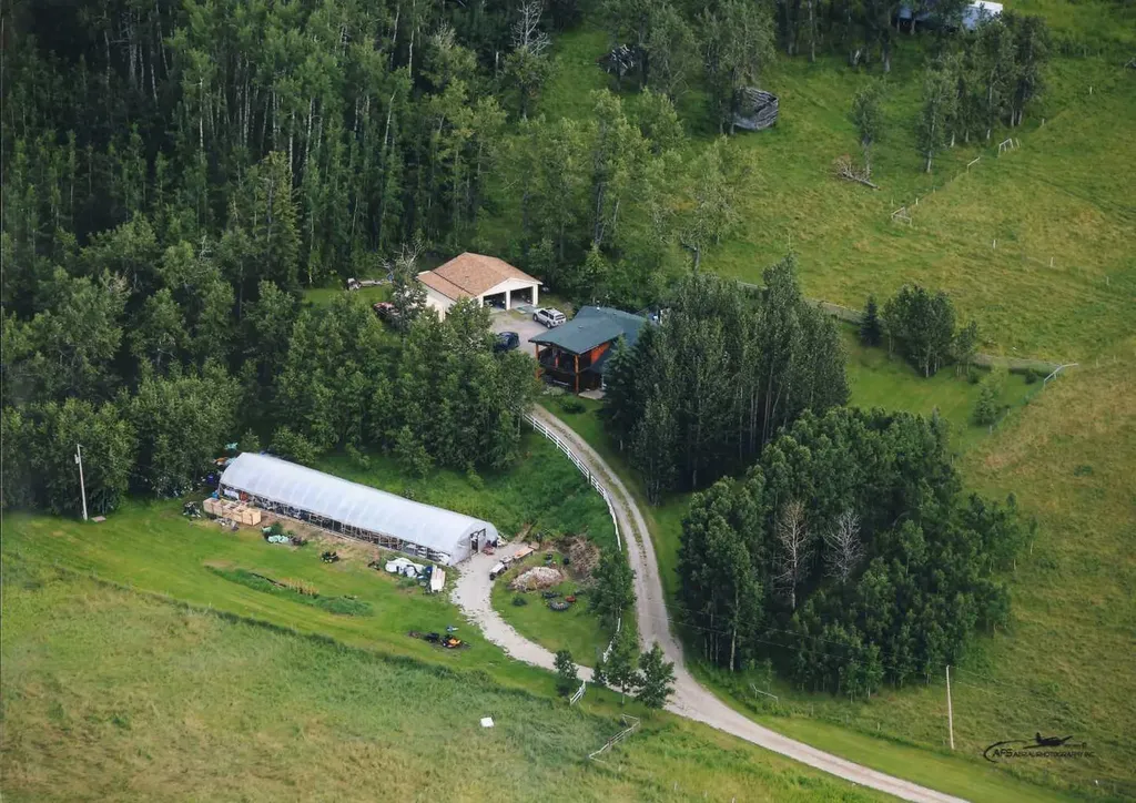 30051 Highway 22 Rural Mountain View County AB T0M 0R0