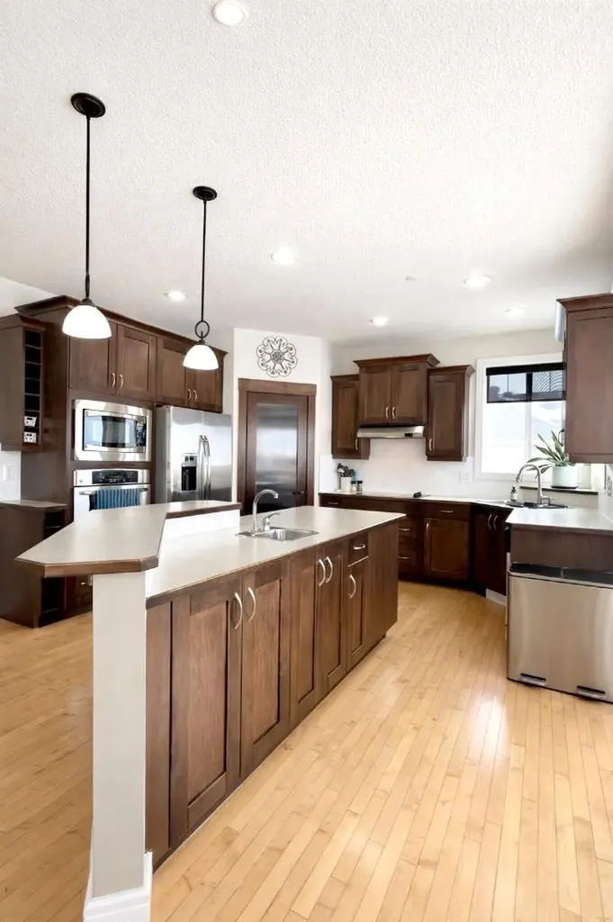 86 Muirfield Boulevard Lyalta AB T0J 1Y1