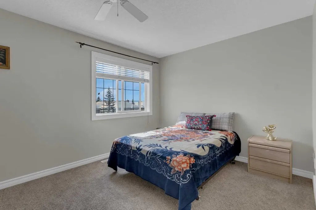10 West Cedar Rise SW Calgary AB T3H 5G8