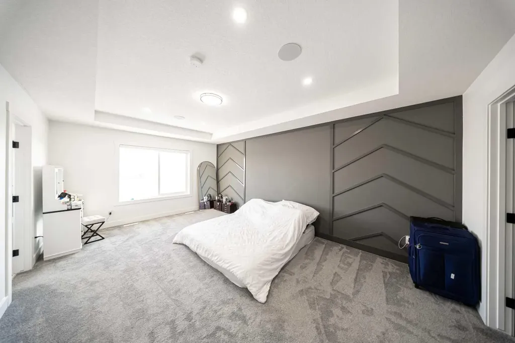 123 Saddlecrest Grove NE Calgary AB T3J 2K3