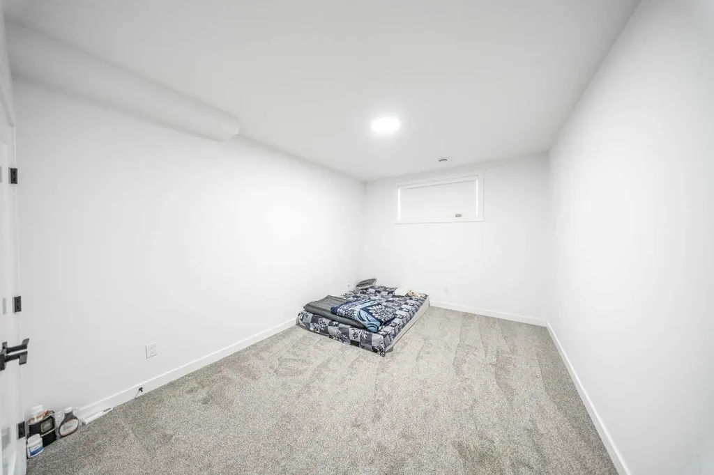 123 Saddlecrest Grove NE Calgary AB T3J 2K3