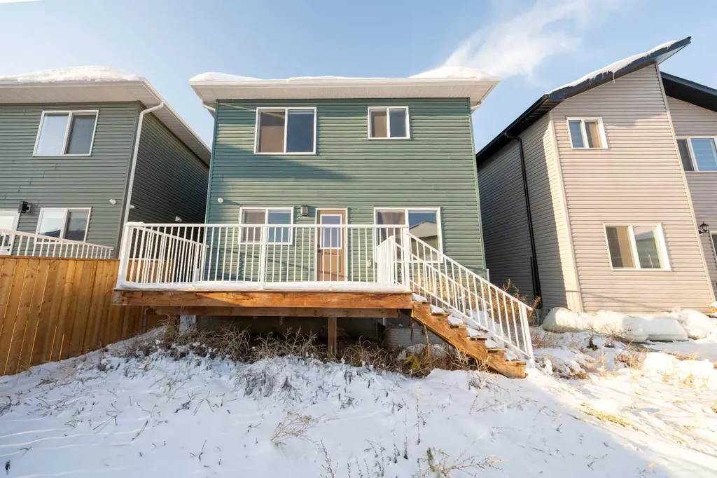 123 Saddlecrest Grove NE Calgary AB T3J 2K3