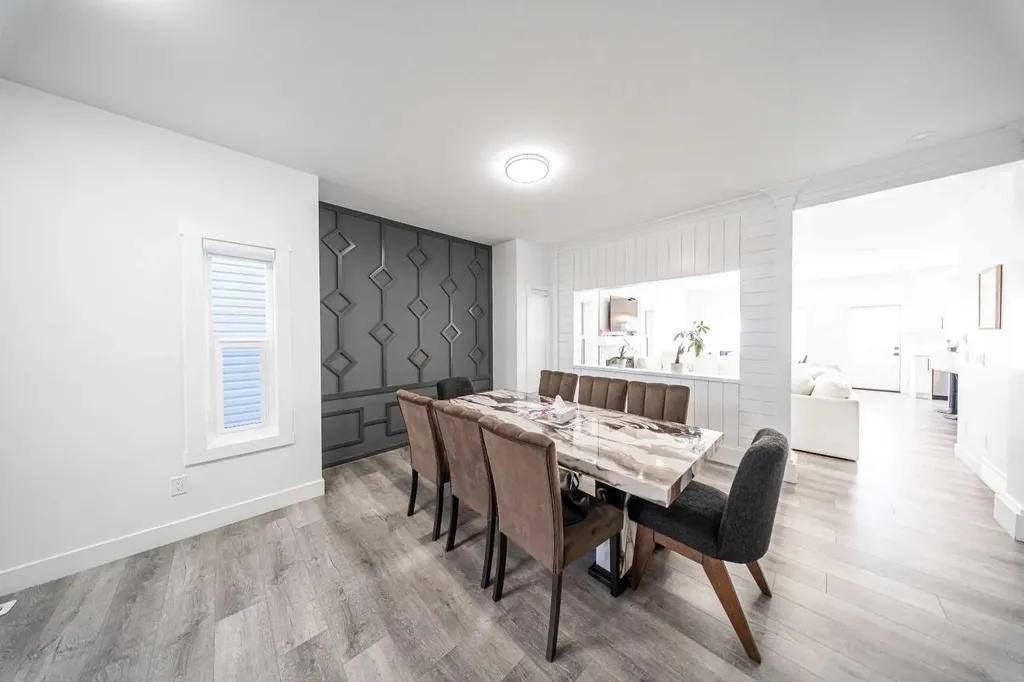 123 Saddlecrest Grove NE Calgary AB T3J 2K3