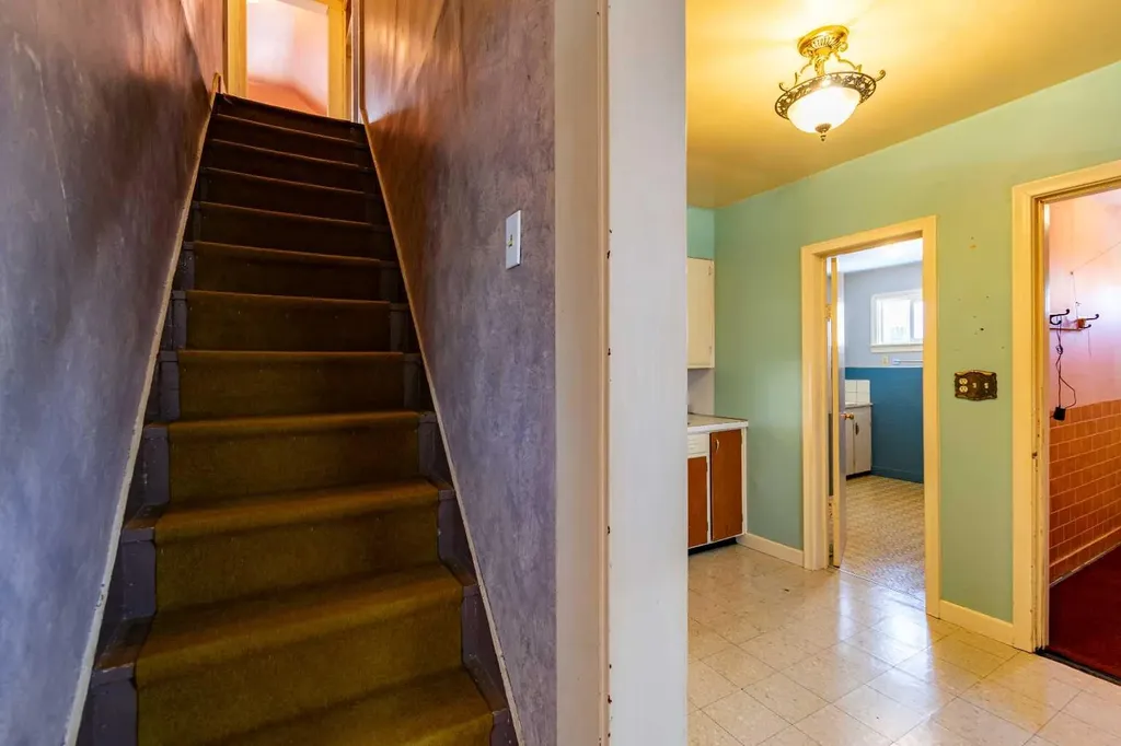 253 4 Avenue S Big Valley AB T0J 0G0