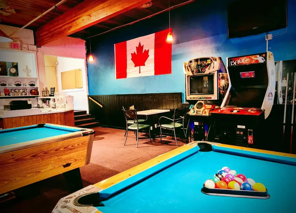 4939 50 Street Rocky Mountain House AB T4T 1A7