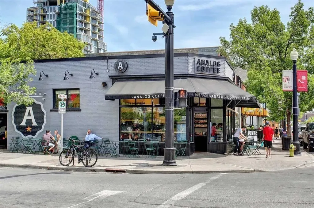 530 12 Avenue SW Calgary AB T2R 0B1