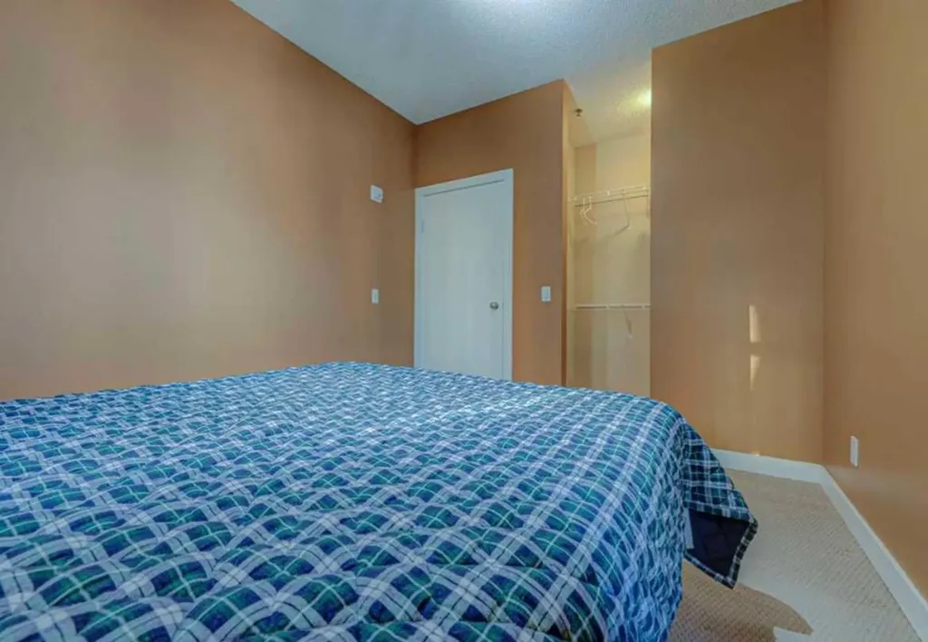 1000 15 Avenue SW Calgary AB T2R 0S6