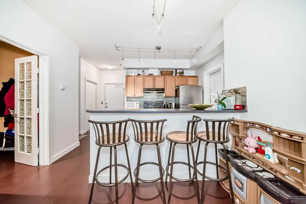 1000 15 Avenue SW Calgary AB T2R 0S6