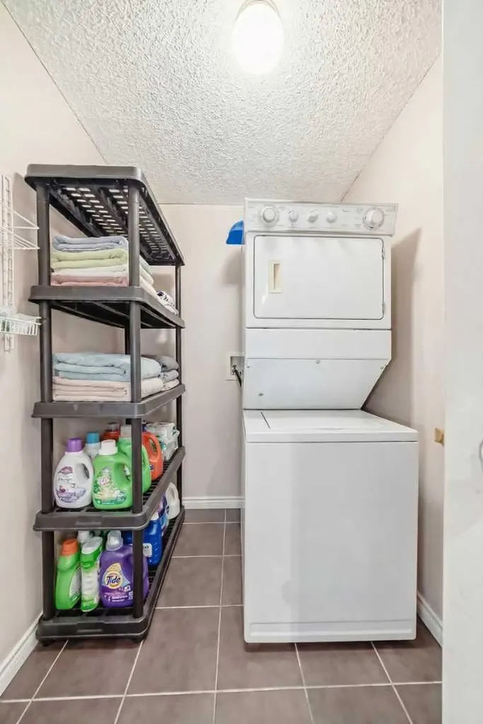 1000 15 Avenue SW Calgary AB T2R 0S6