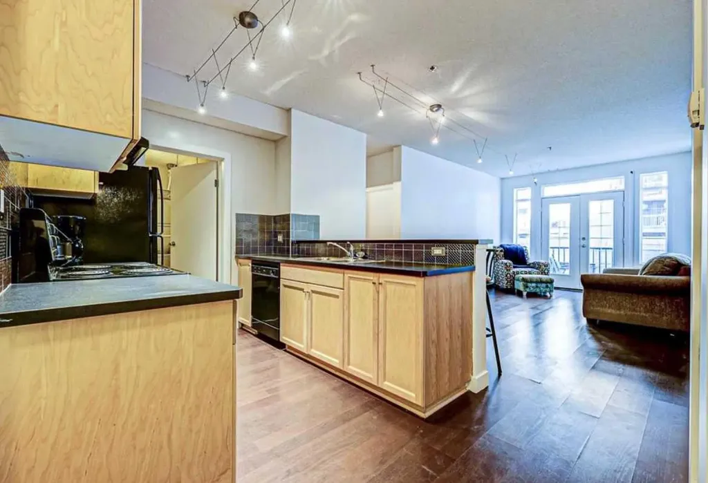 1000 15 Avenue SW Calgary AB T2R 0S6