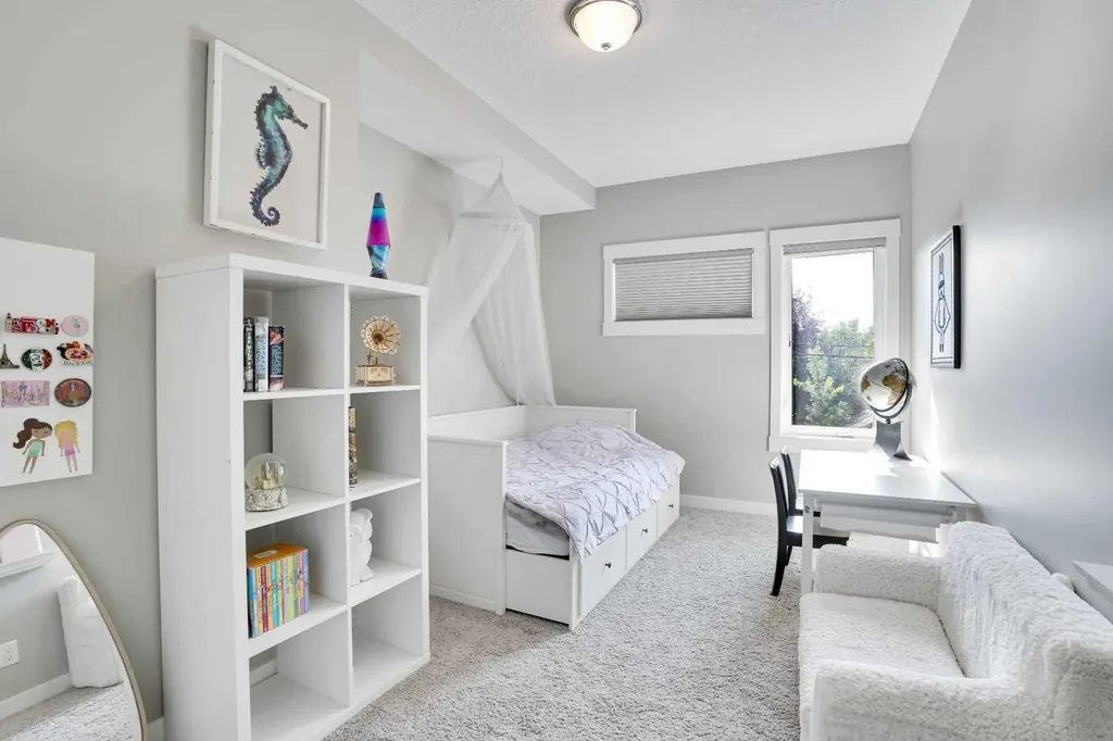 235 11 Avenue NE Calgary AB T2E0Y9