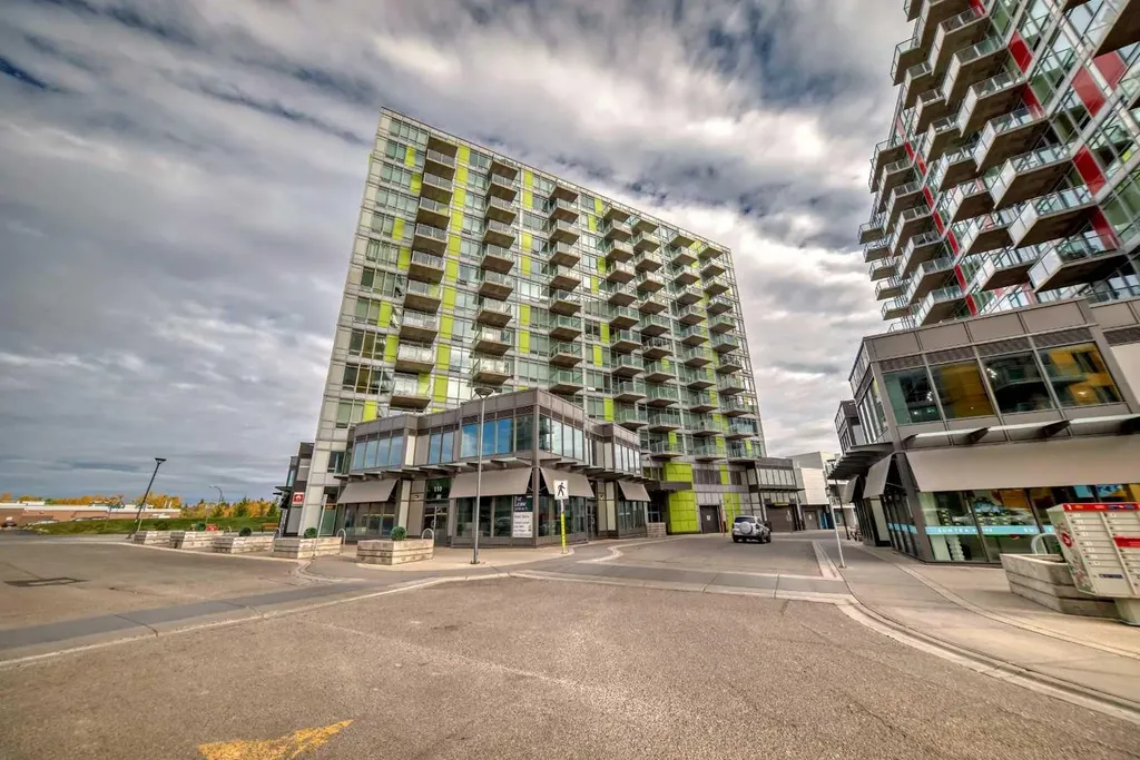 30 Brentwood Common NW Calgary AB T2L 2L8