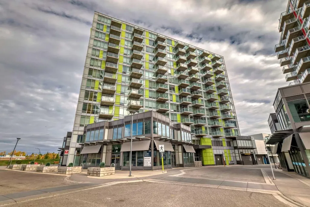 30 Brentwood Common NW Calgary AB T2L 2L8