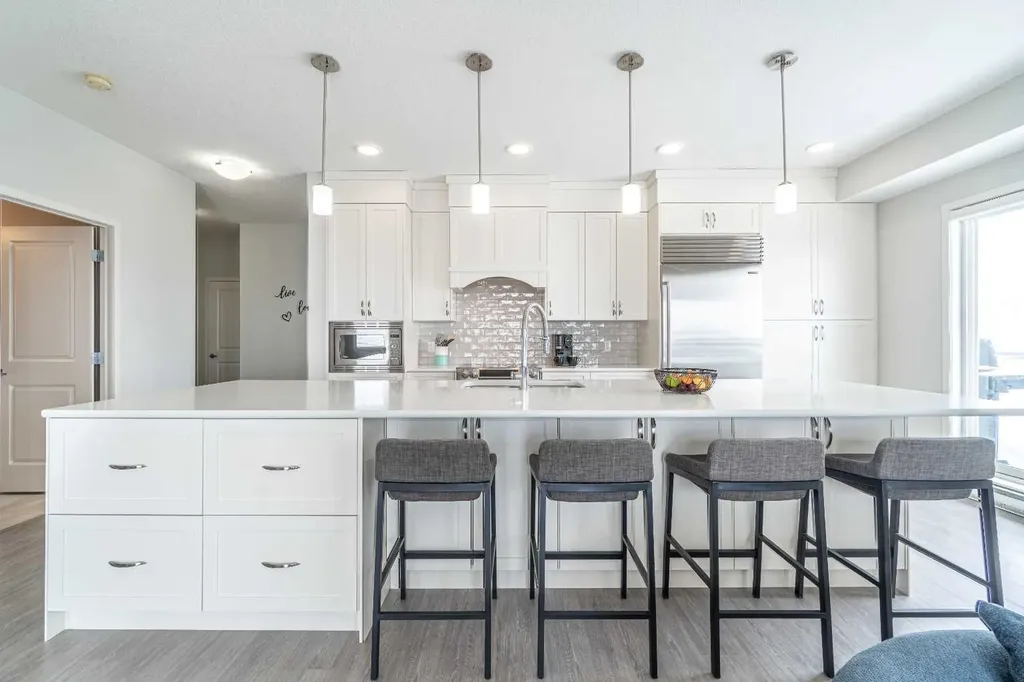 20 Seton Park SE Calgary AB T3M 2V4