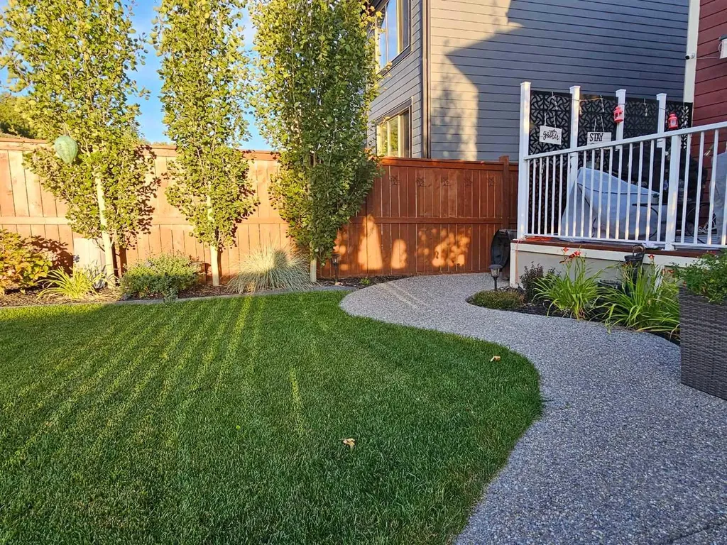 255 Riviera Way Cochrane AB T4C 0Z2