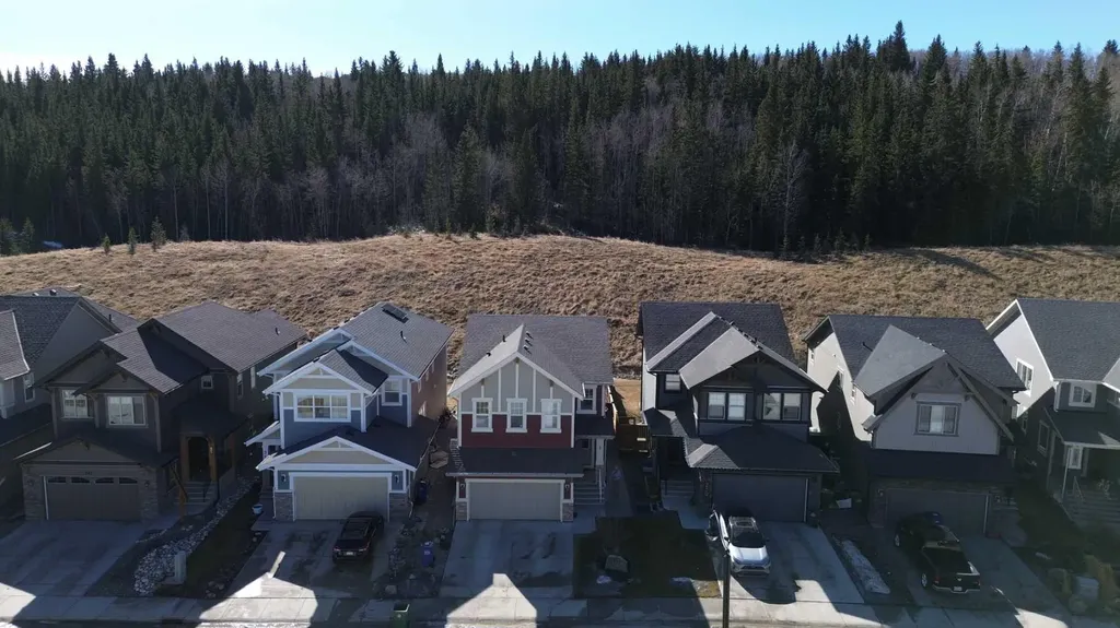 255 Riviera Way Cochrane AB T4C 0Z2