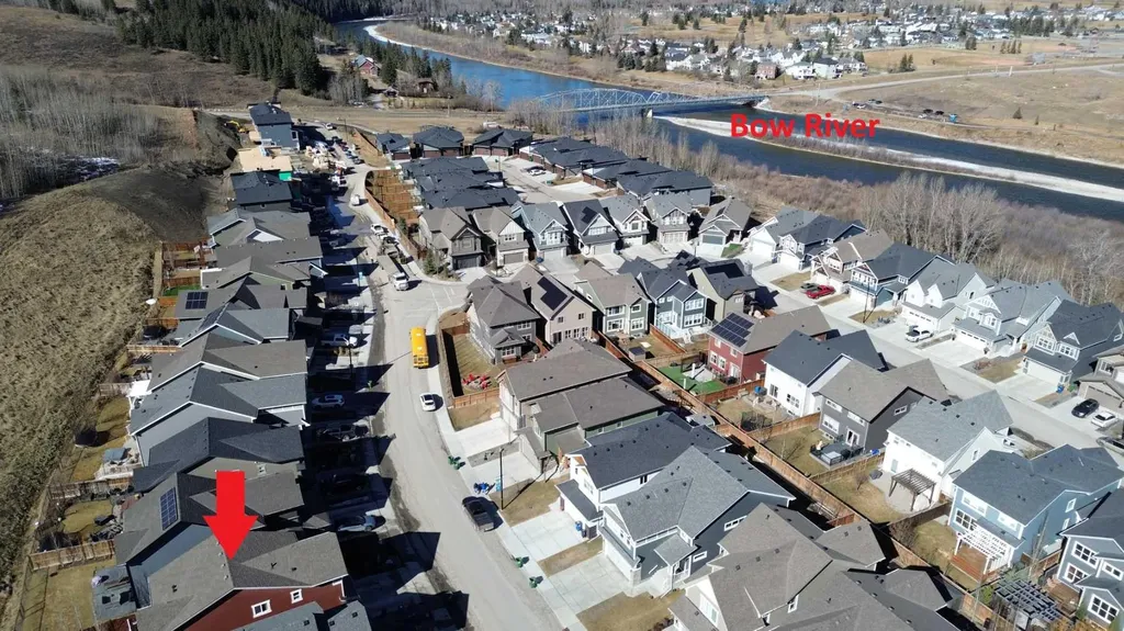 255 Riviera Way Cochrane AB T4C 0Z2