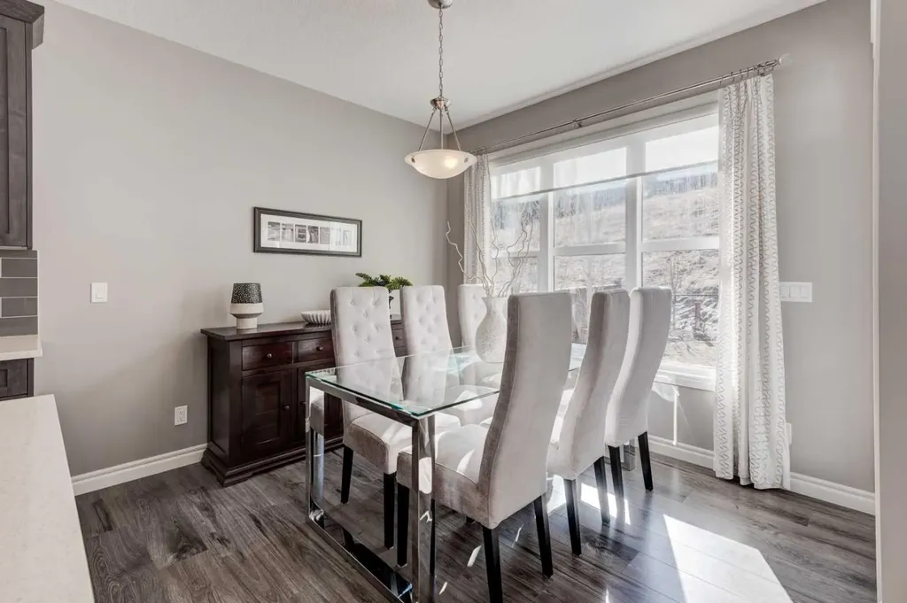 255 Riviera Way Cochrane AB T4C 0Z2