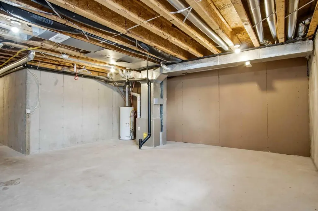 2002 22 Avenue Bowden AB T0M0K0