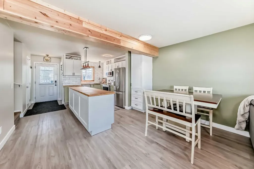 140 Sagewood Boulevard SW Airdrie AB T4B 3H5