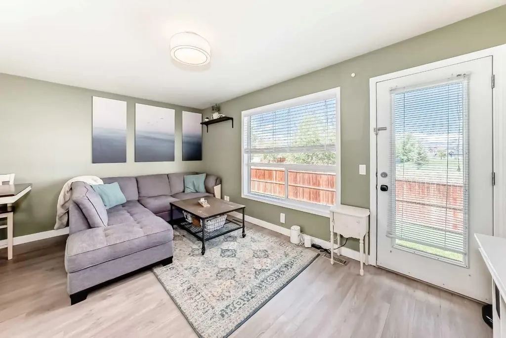 140 Sagewood Boulevard SW Airdrie AB T4B 3H5