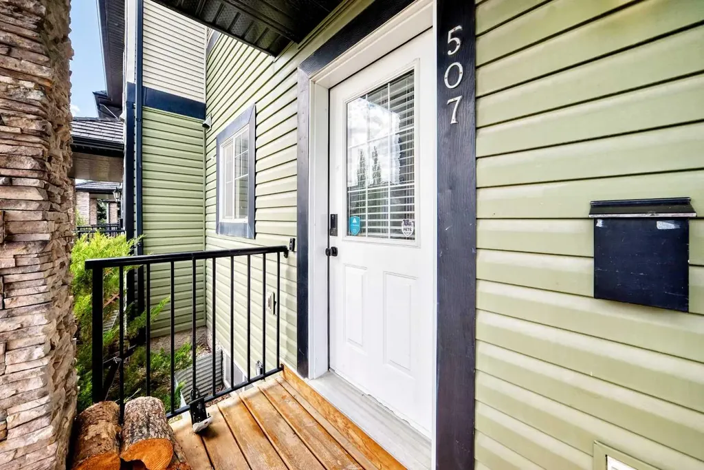 140 Sagewood Boulevard SW Airdrie AB T4B 3H5